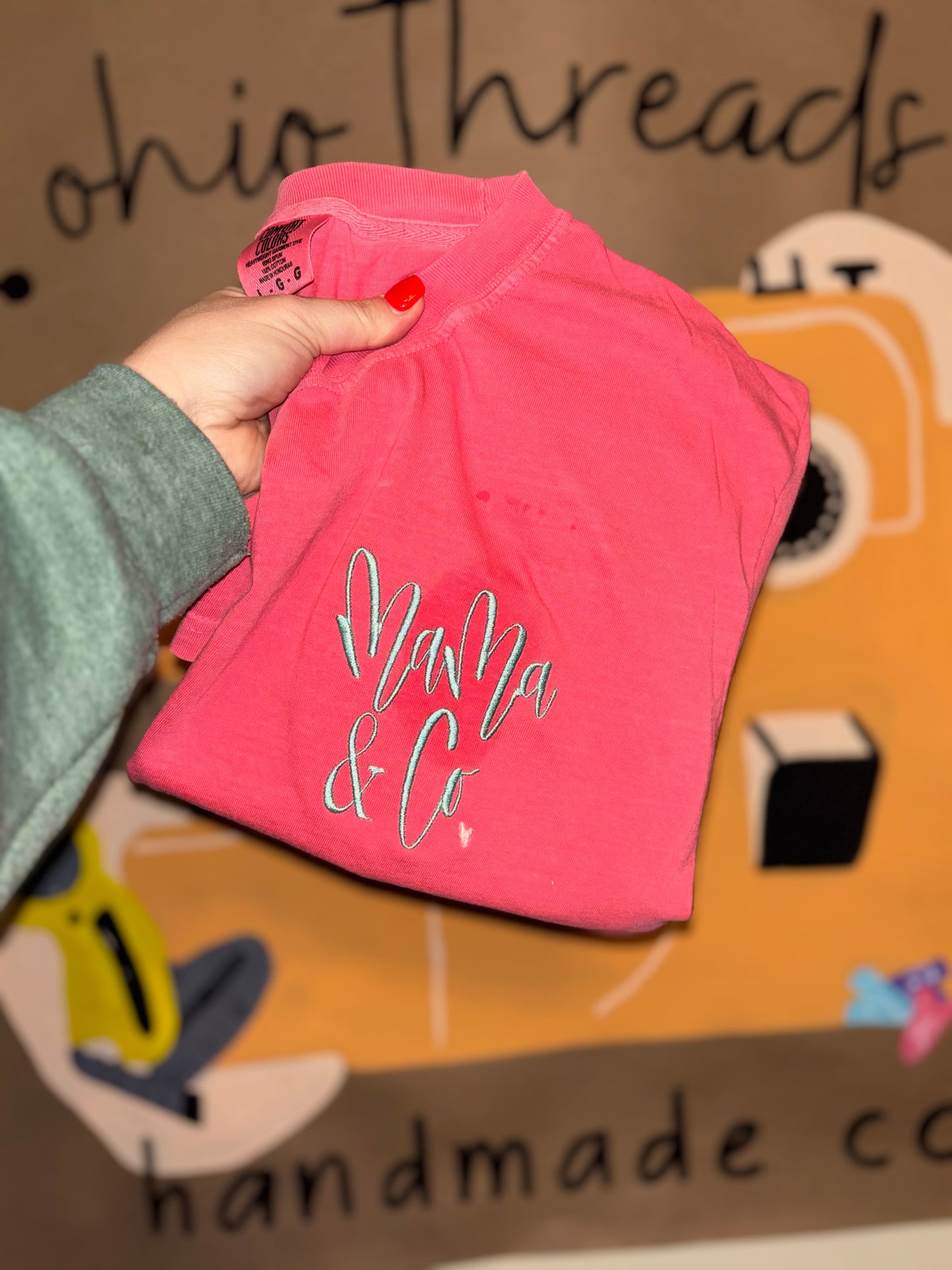 Mama & Co. — Large Short Sleeve